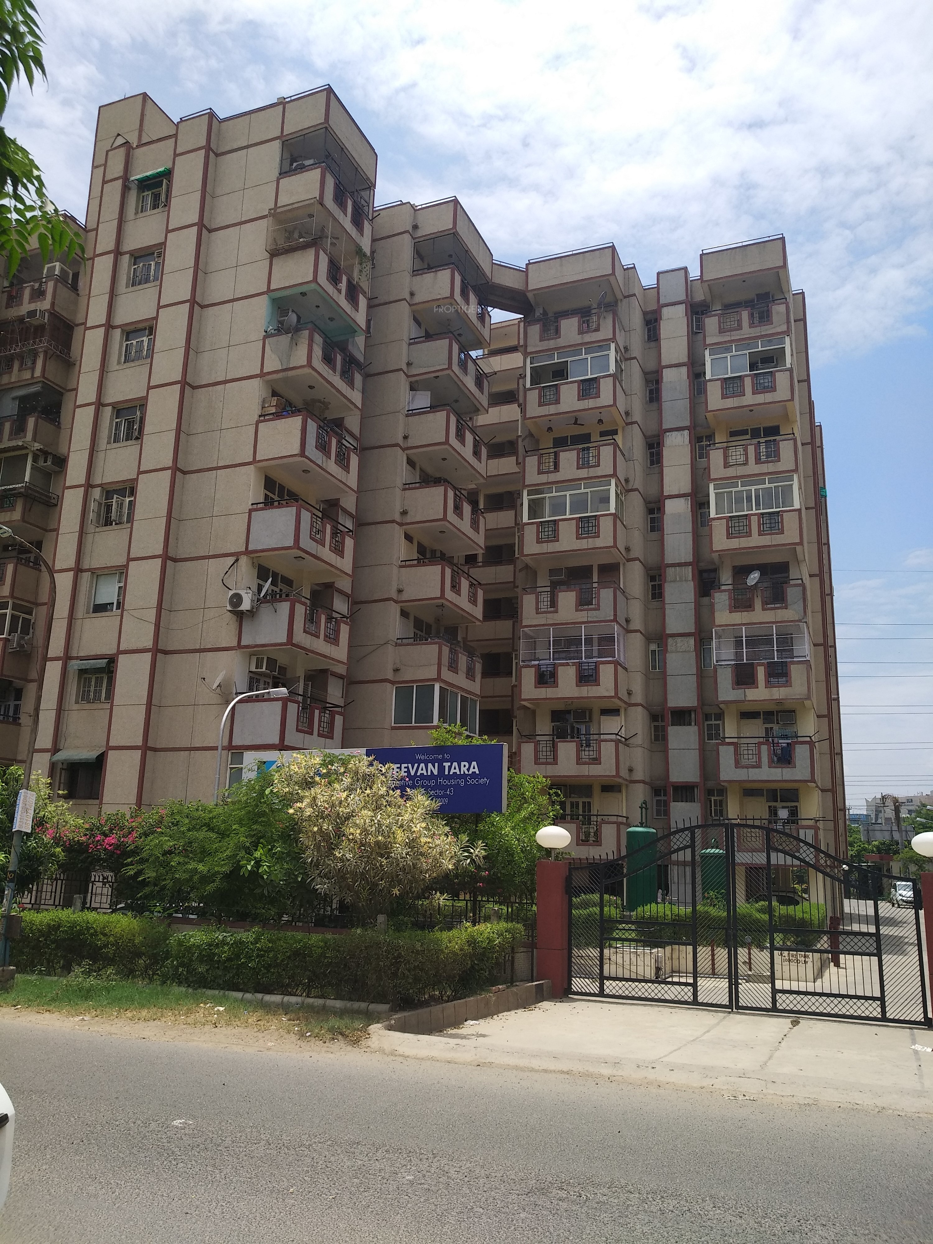 Second Floor Sale Jeevan Tara Apartment Sector 43 Gurgaon